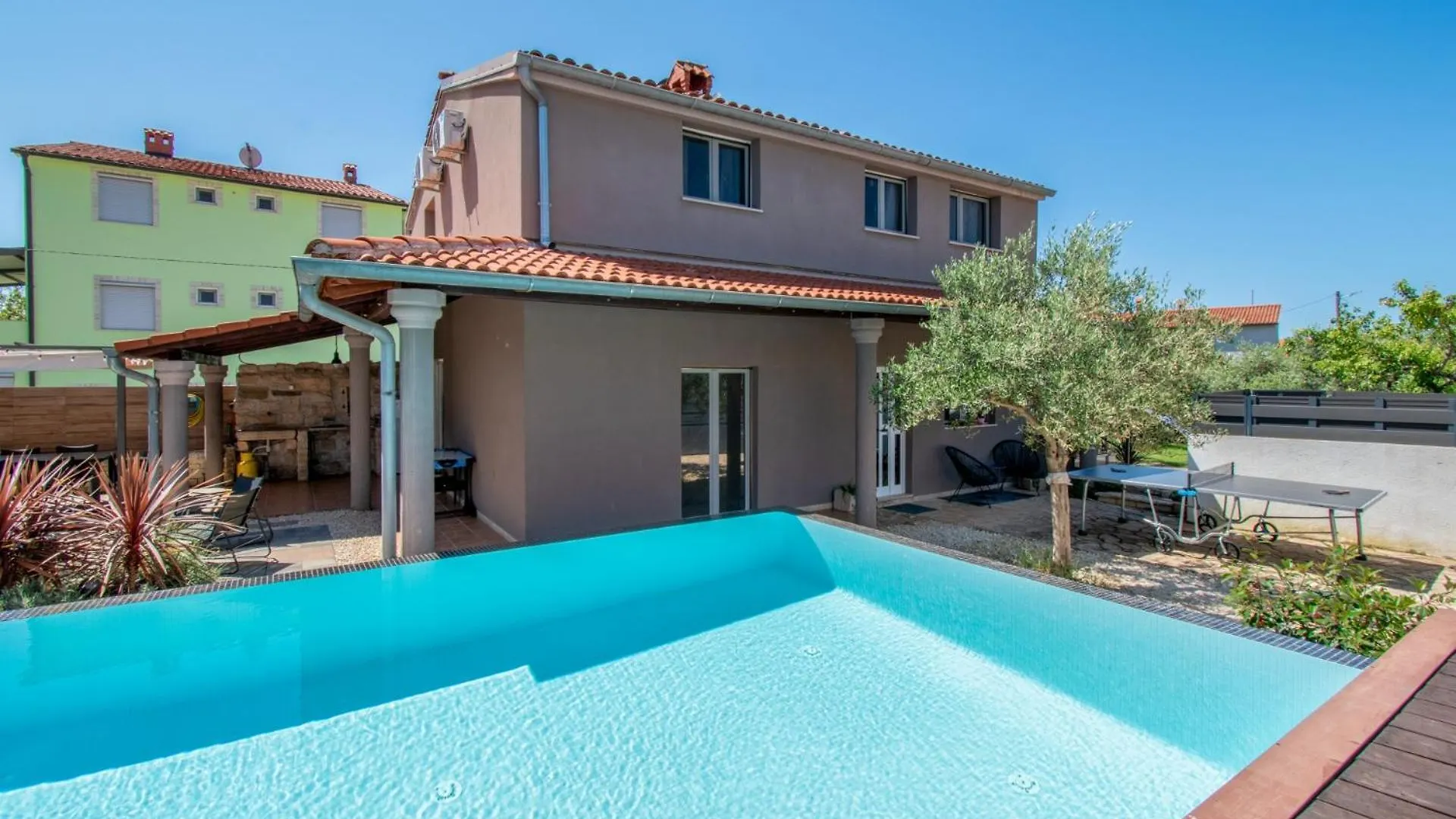 Villa Above In Medulin,Istria Κροατία